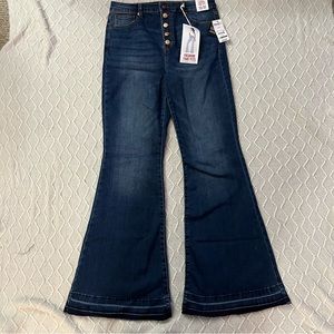 Celebrity Pink button fly flare jeans